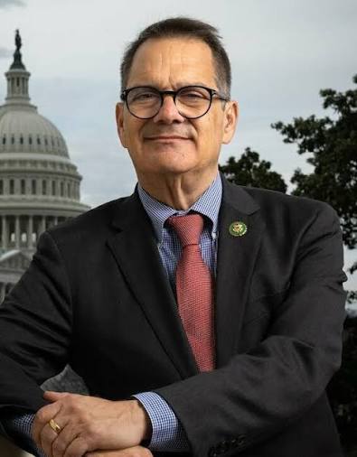 Gus Bilirakis - Wikipedia