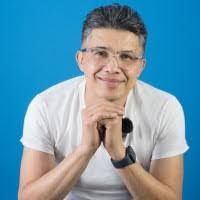 Seth Cortes's Instagram, Twitter & Facebook