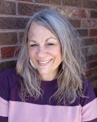 Shannon Erdman's Instagram, Twitter & Facebook