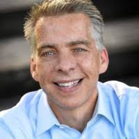 Jeffrey Odell's Instagram, Twitter & Facebook