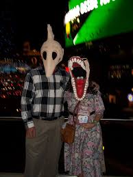 Beetlejuice, (to delila or barbara): Adam And Barbara Maitland Costumes From Beetlejuice 7 Steps With Pictures Instructables