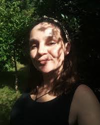 Daisy Forrest's Instagram, Twitter & Facebook