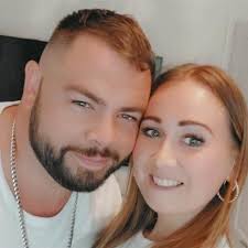 I need an experienced hedge trimmer one who takes away the rubbish any  recommends