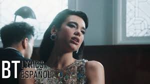 We're not meant to be like sleeping and cocaine (like sleeping and cocaine) so let's at least agree to go our separate ways (to go our separate ways) not gonna judge you when you're with somebody else as long as you swear you won't be we're good is dua lipa's first new single of the year 2021. Dua Lipa We Re Good Lyrics Espanol Video Official Youtube