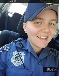 Lindsey Selby's Instagram, Twitter & Facebook