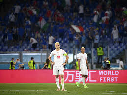 Wählen sie aus erstklassigen inhalten zum thema schweizer fans in höchster qualität. Von Italien Vorgefuhrt Euro2016 Bote Der Urschweiz