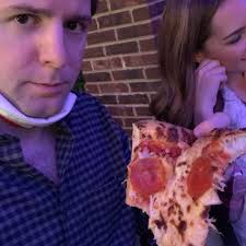 Paisano's Pizzaria & Vino Reviews