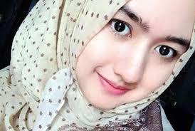 Seperti apakah definisi dan hipotesis cinta menurut para ahli dan para penyair pujangga? Ini Tanda Pacarmu Sudah Cinta Mati Jangan Sia Siakan Genpi