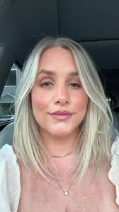 Date with me! Also drop any dating advice you have- ill take it! #dati...