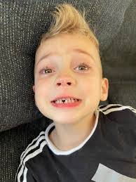 Robert Rabe's Instagram, Twitter & Facebook