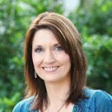 Jacqueline Farley's Instagram, Twitter & Facebook