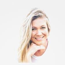 Julie Withrow's Instagram, Twitter & Facebook