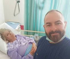 Ηθοποιοι, χορευτεσ, κομπαρσοι κλπ που ελαβαν μεροσ σε ταινιεσ του ελληνικου κινηματογραφου (εστω σε μια εωσ το 1977). 3u8zspdj1zxjkm