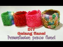 Ide Kreatif Memanfaatkan Perca Flanel Ii Cara Membuat Gelang Flanel Youtube Kreatif Ide Kain Perca
