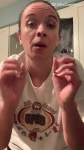 Seriously people. This has to stop. This "American Sign Language Masters  Class" has been trending around for a while because it was promoted by  @Steve Harvey and now it's in the news.