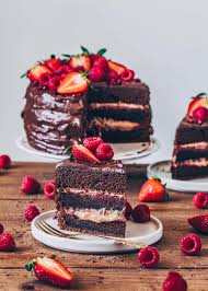 Chocolate Raspberry Cake Vegan Bianca Zapatka Recipes Recipe In 2020 Easy Vanilla Cake Recipe Cake Recipes Chocolate Cake Recipe