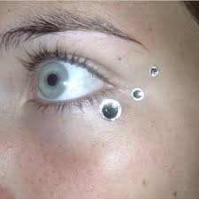 Is an oculofacial plastics practice specializing in aesthetic and reconstructive surgery , we focus on the mid and upper face, brows, orbital bones, eyelids and tear duct system. Aesthetic Eyes Aestheticeye Twitter