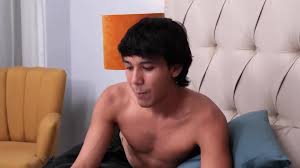 Step-mommy Opens A ManyModels Account - EPORNER