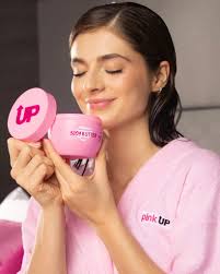 Una crema que se adapta a ti? 𝐁𝐨𝐝𝐲 𝐁𝐮𝐭𝐭𝐞𝐫 llegó para consentirte  ✨ Su textura densa se siente ligera al aplicar, humecta y siente la  suavidad en tu piel.🧴🩷 Ideal para después