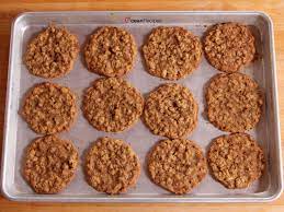 I had previously tried another recipe but the cookies were chewy. Pioneer Woman Oatmeal Cookies Methods Of Christmas Special Recipe