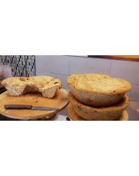 Il casatiello napoletano e' una torta rustica che si consuma nel periodo pasqua. Casatiello Napoletano Senza Glutine