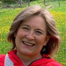 Tracy Cheever's Instagram, Twitter & Facebook