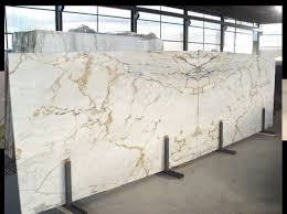 Granite Countertops In Spanish 2020 Marble Countertops Kitchen White Marble Kitchen Countertops Kitchen Marble