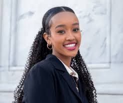 Meet the 2023 McCarthy Fellows in Sacramento!