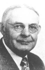 Photo by Carl Holcomb