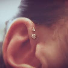 Das Sind Die Neuesten Piercing Trends Nr 12 Ist Perfekt Fur Den Sommer Wurdest Du Dich Nr 20 Trauen Unique Ear Piercings Ear Piercings Piercing Jewelry