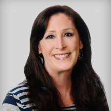 Mary Daddio's Instagram, Twitter & Facebook