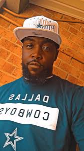 Heyyy Taurus's drop a picture of you and your age 🥰♉️🫶🏾 32 & fine as  wine 😻🍫💜