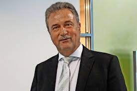 Extra 3 (dennis kaupp and jesko friedrich). Gdl Chef Claus Weselsky Hat Fur Bahnstreik Der Evg Kein Verstandnis