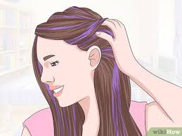 Apply the teabag to individual strands of hair that you want to highlight and go and sit in the sun for 30 minutes. 4 Ways To Put A Streak Of Color In Your Hair Wikihow