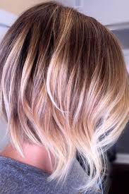 Biz Kadinlar Her Zaman Kendimizde Bir Degisiklik Isteriz Degil Mi Ozellikle De Saclar Cheveux Courts Blonds Balayage Cheveux Courts Coupe De Cheveux