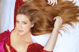 Dia 9 de janeiro tem @deussalveorei! Ginger Marina Ruy Barbosa Lanca Marca De Roupas E Pecas Esgotam Em 12 Horas Claudia