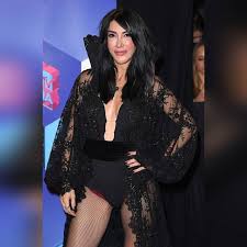 Unlu sarkici hande yener makyajsiz haliyle. Unlu Sarkici Hande Yener Makyajsiz Haliyle Sasirtti Haberler Magazin