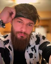 its tye (@tye.go) • Instagram photos and videos