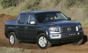 2006 Honda Ridgeline Vs The Mid Size Competition Car And