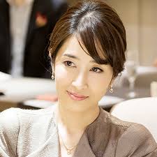 ほどけることのない愛の絆「SALON de CHAUMET」｜CHAUMET