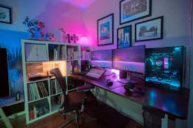 I don't have an ikea close by, and the fado lamps cannot be ordered from ikea, online. Matt Laskowski On Twitter That S An Ikea Fado Table Lamp With A Philips Hue Bulb In It The Lamp Was Really Cheap And Looks Great D