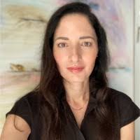 Gina Griggs's Instagram, Twitter & Facebook