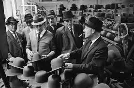 Hoedenwinkel In Hilversum Hat Shop Hat Shop Mens Hat Store Hats Vintage