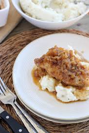 Place the pork chops in the bottom of the crock pot. Baked Pork Chops With Cream Of Mushroom Soup And Rice All Mushroom Info