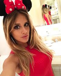 Juventus, savunma oyuncusu daniele rugani'nin koronavirüse yakalandığını açıkladı. Daniele Rugani S Wag Michela Persico Juventus Star Who Has Coronavirus Wife Is Stunning Italian Tv Presenter