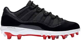 Jordan 11 Retro Low Cleat Bred In 2020 Cleats Shoes Air Jordans Running Shoes Fashion