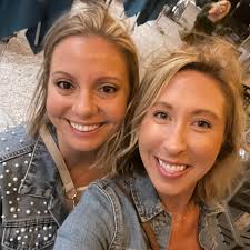 Cassie Putnam and Brendan Killian's Wedding Website