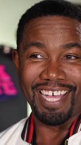 Whats The Difference Between Michael Jackson and A Priest