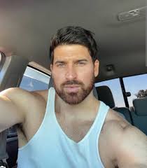 Just had a screamer. Too handsome not to share.