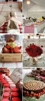 Red Gingham Wedding A Cute Way To Do Red And White Hmmm Picnic Wedding Red Gingham Wedding Wedding Strawberries
